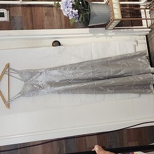 Vintage Alice Design Silver Beaded Gown size 10‎